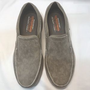 SKECHERS Men's Relaxed Fit Creston - Moseco Taupe